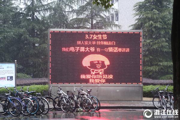 2024年雙十一租房投影儀怎么選 當(dāng)貝Smart1租房黨的最佳搭子