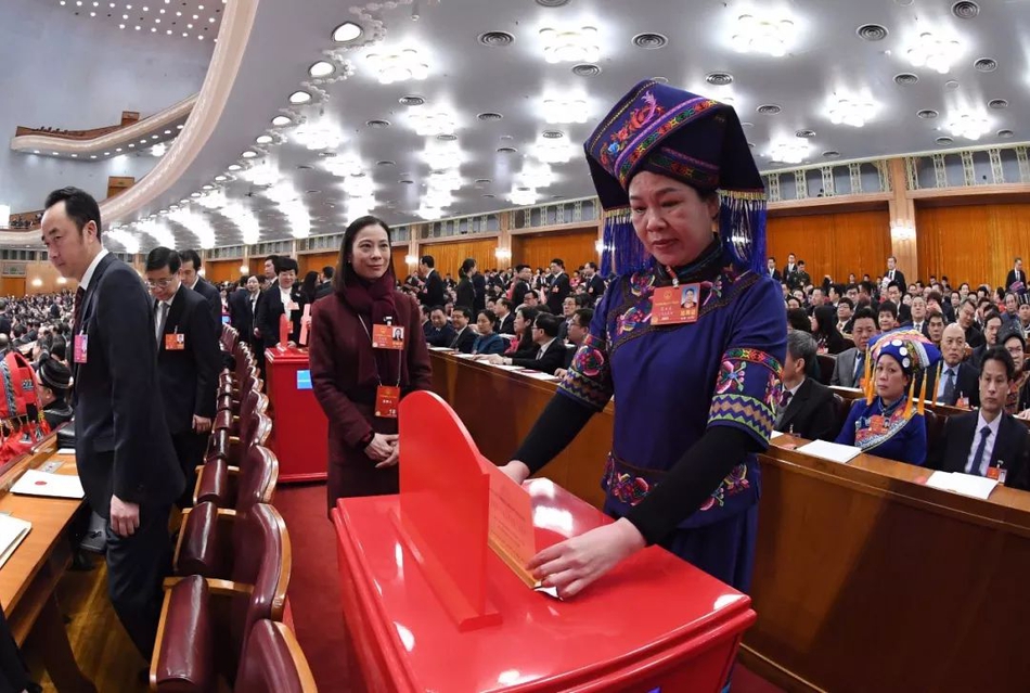 祝賀！谷愛凌奪得自由式滑雪U型場地世界杯崇禮站冠軍